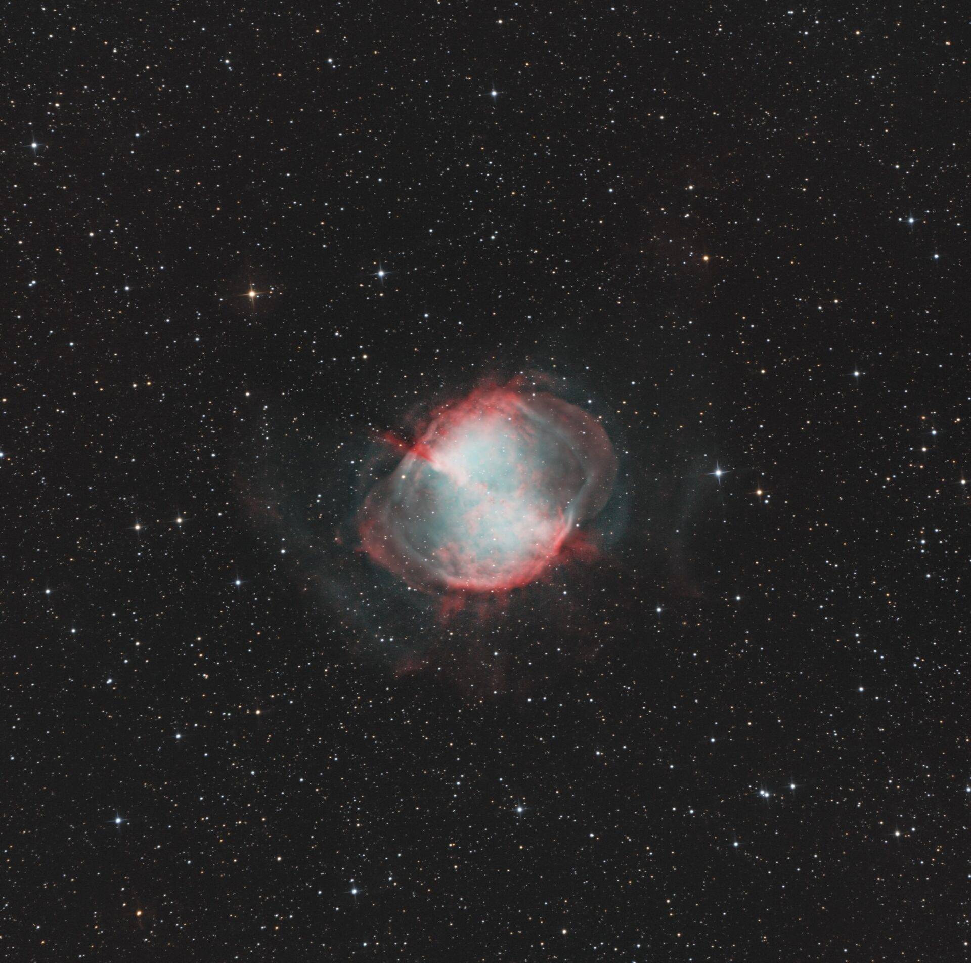 Messier 27 - Dumbbell Nebula.